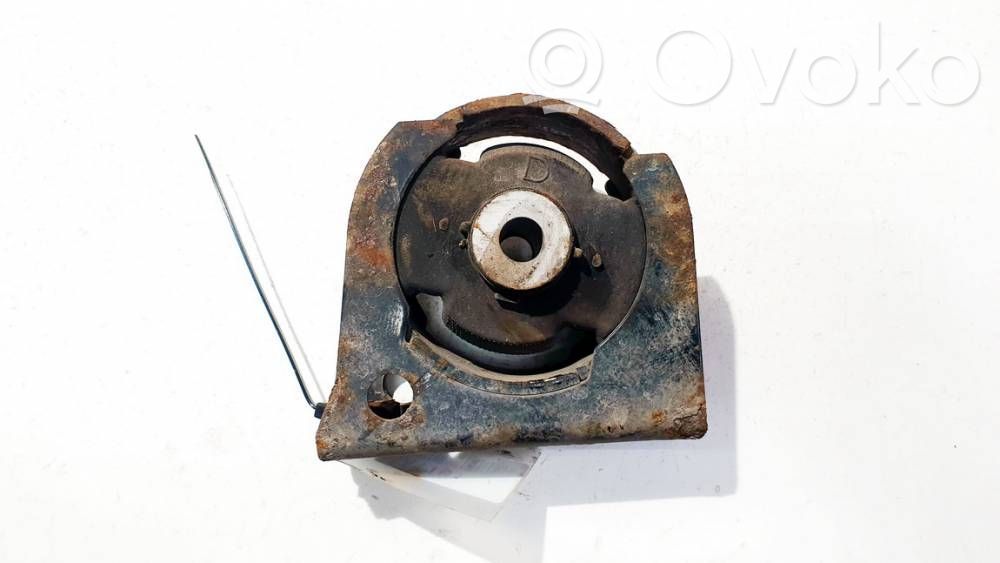 Toyota Avensis T270 Supporto di montaggio del motore 