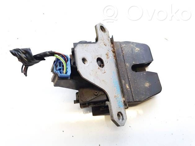 Ford Kuga I Serrure de loquet coffre