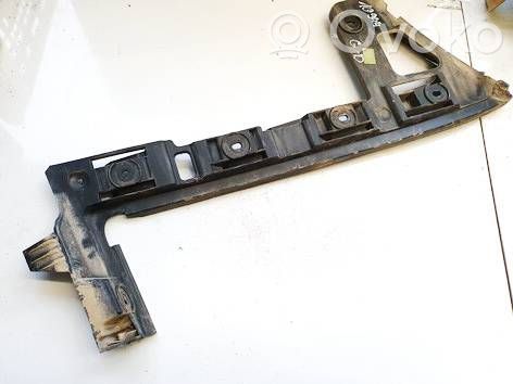 Volkswagen PASSAT B6 Staffa di rinforzo montaggio del paraurti posteriore 