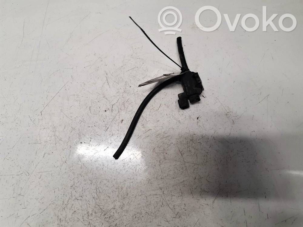 Opel Zafira B Turboahtimen magneettiventtiili 