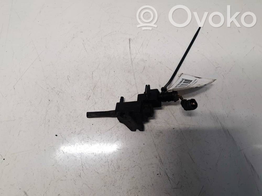 Opel Zafira B Turboahtimen magneettiventtiili 