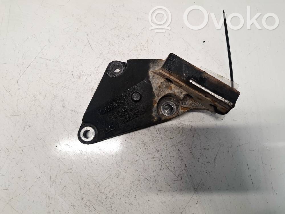 Opel Zafira B Support, suspension du moteur