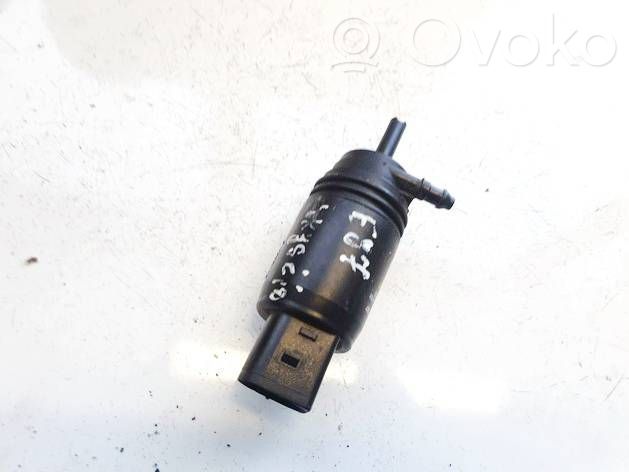 Windscreen/windshield washer pump   67127199567,23537610,23537610,67127199567