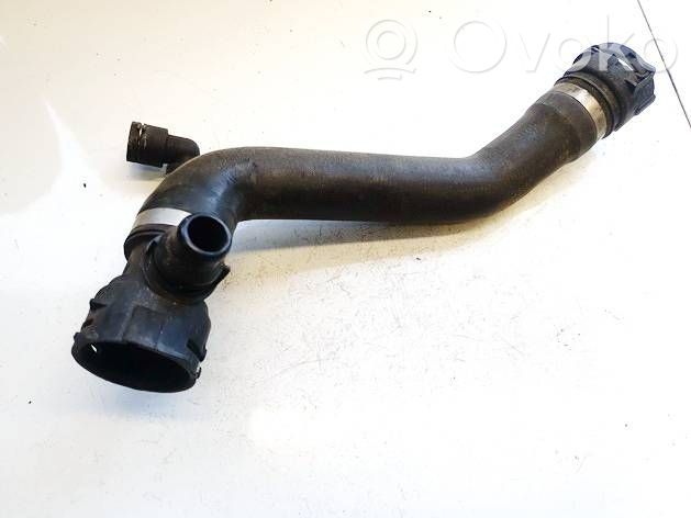 BMW 1 E81 E87 Tubo flessibile del liquido di raffreddamento del motore 