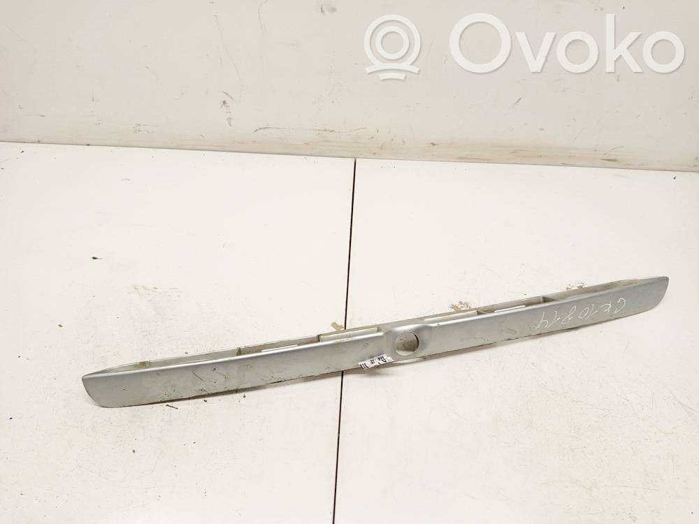 Éclairage de plaque d'immatriculation   8D5827576B,8D5827576B
