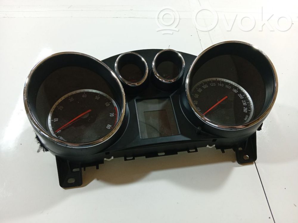 Opel Astra J Tachimetro (quadro strumenti) 