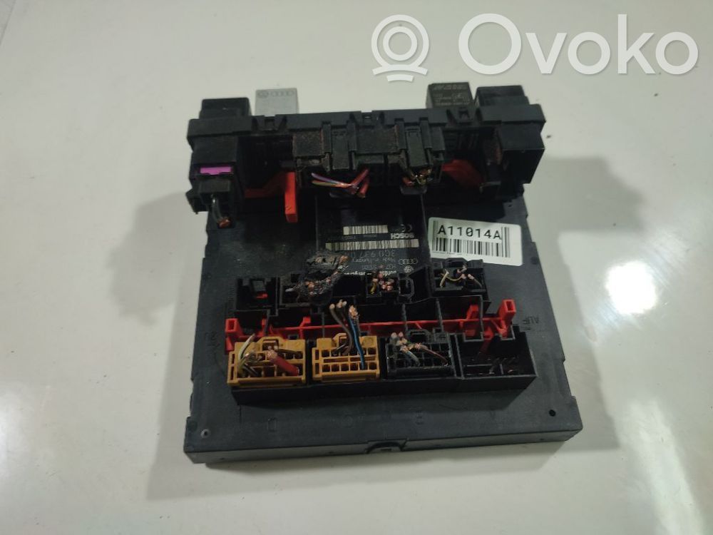 Mukavuusmoduuli   RB8,05215146,3C0937049H,59013,F005V00529,H37S1301,RB8