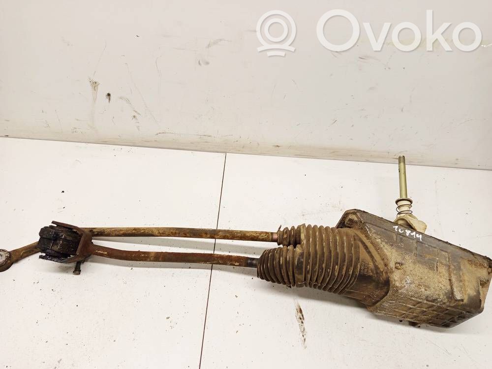 Selector de viteze/schimbător de viteze (interior)   8D0711025,8D0711025