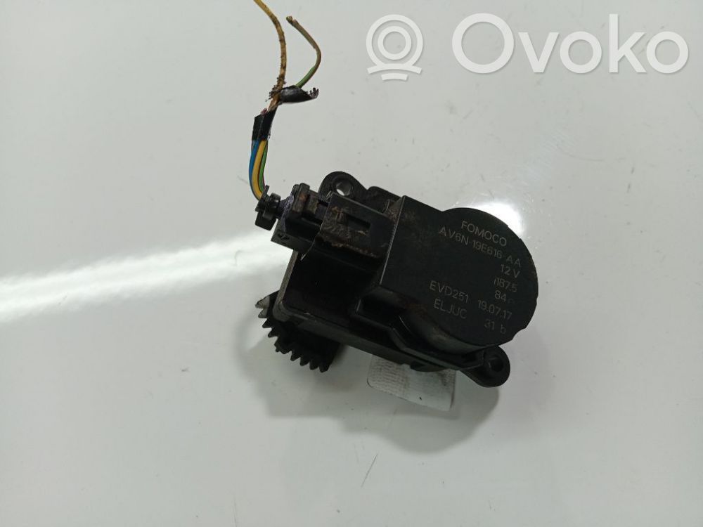 Ford C-MAX II Motor/actuator clapetă aer 