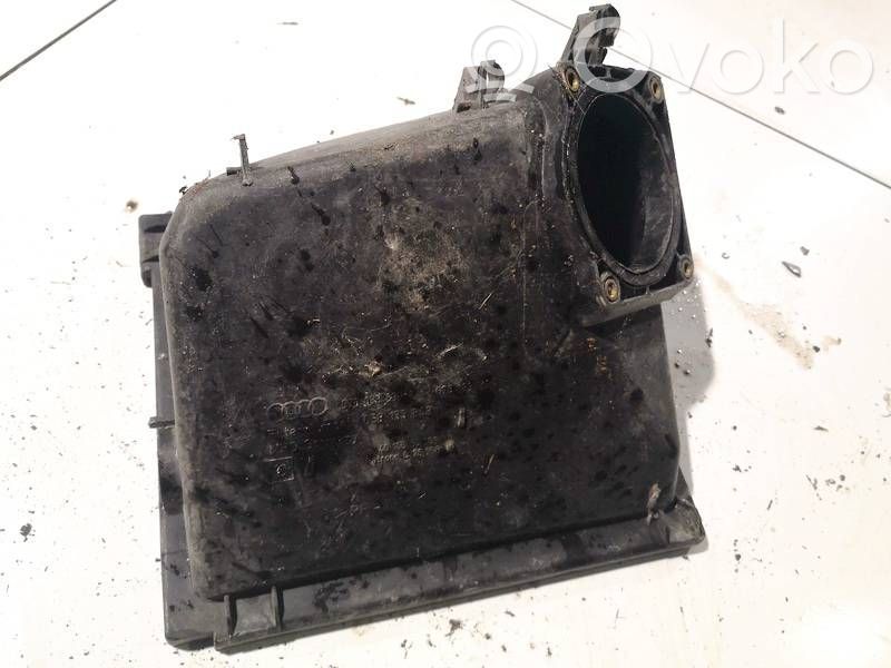 Audi A4 S4 B5 8D Scatola del filtro dell’aria