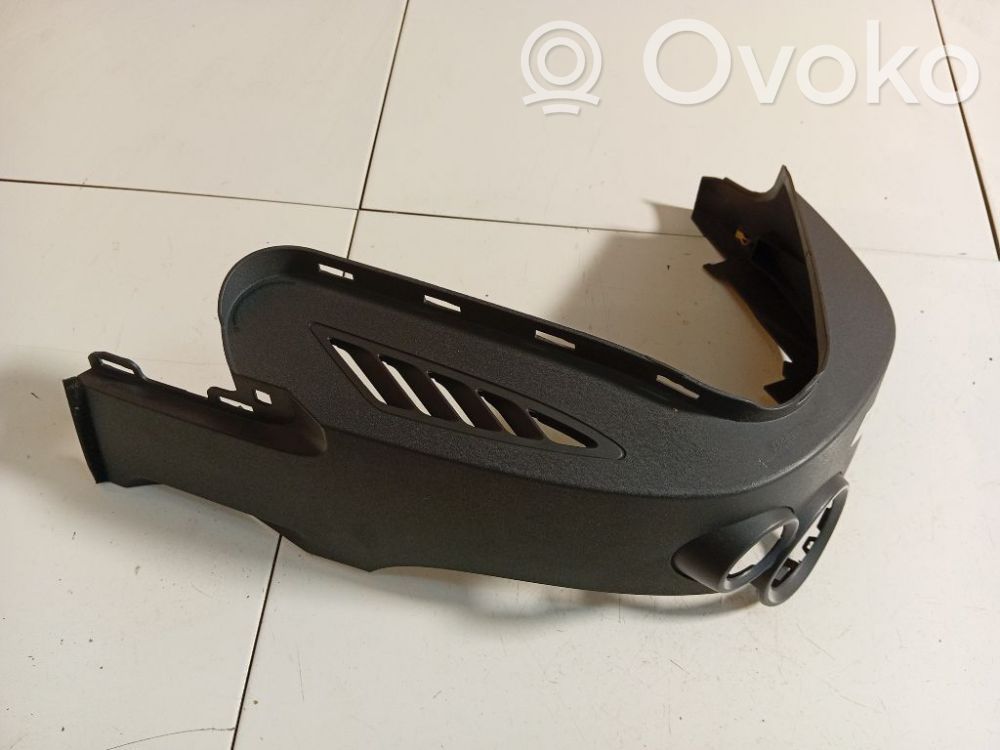 Ford Mondeo Mk III Kita salono detalė 