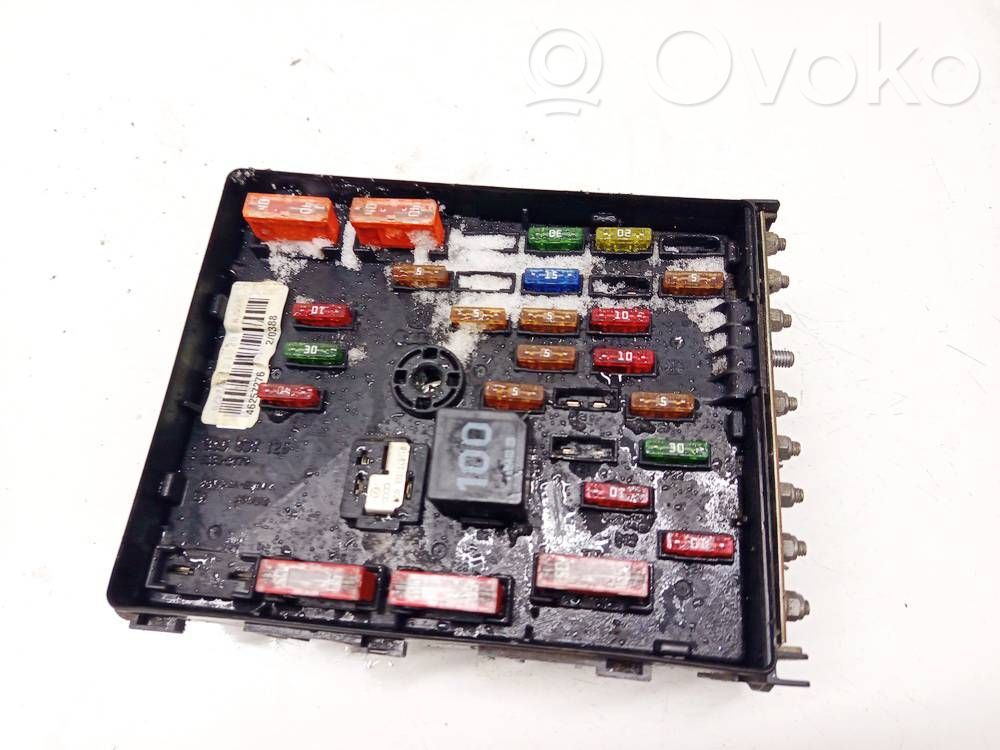 Volkswagen PASSAT B6 Set scatola dei fusibili 