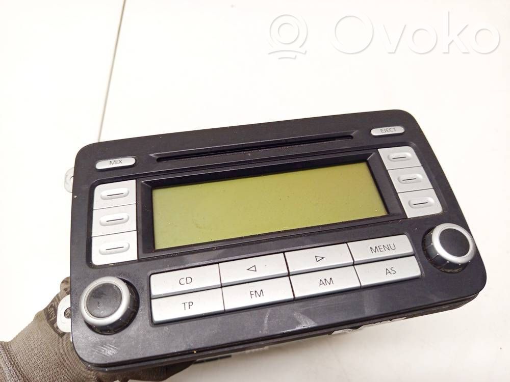 Volkswagen PASSAT B6 Panel / Radioodtwarzacz CD/DVD/GPS 