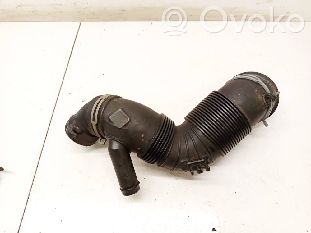 Volkswagen PASSAT B6 Tube d'admission d'air 