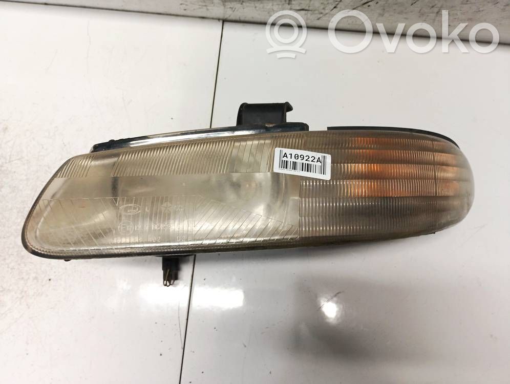 Chrysler Voyager Scheinwerfer 