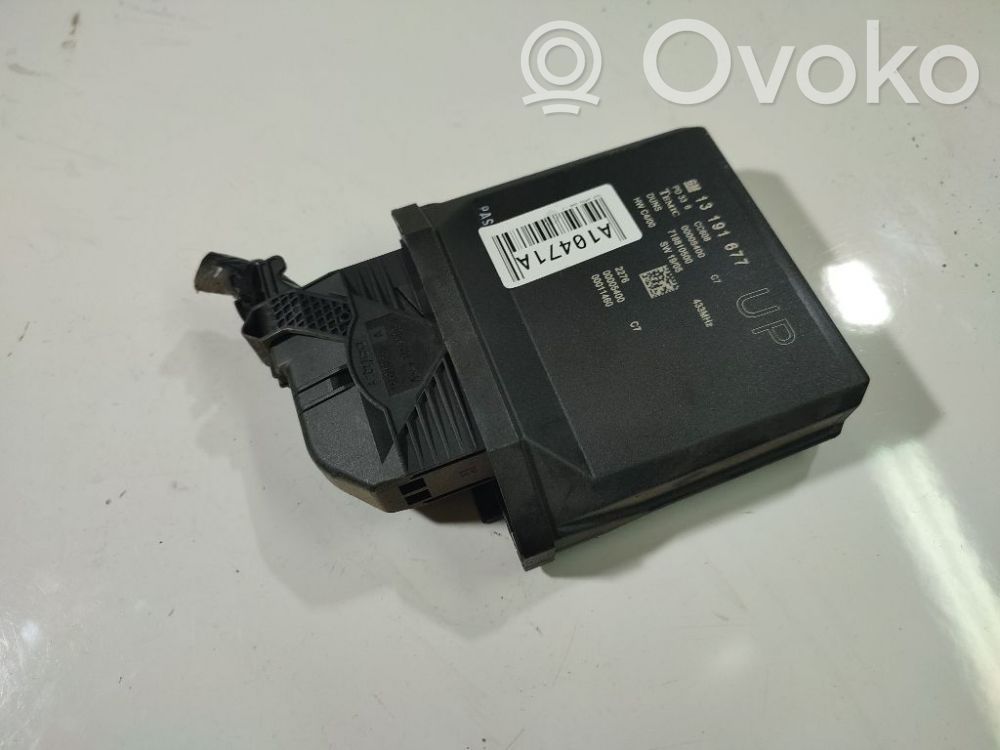 Opel Zafira B Module confort 