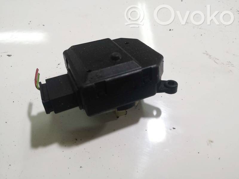 Opel Zafira B Motorino attuatore aria 
