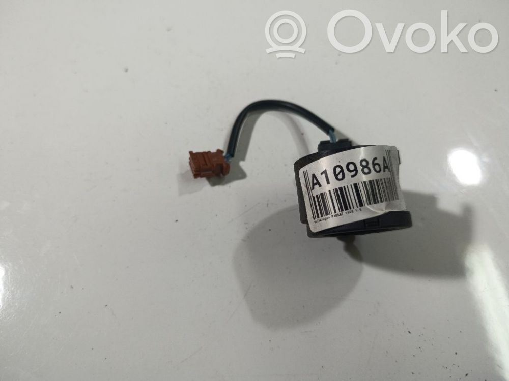 Volkswagen PASSAT B4 Lettore di codici immobilizzatore (antenna) 