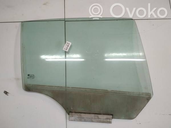 Opel Astra H Vetro del finestrino della portiera posteriore