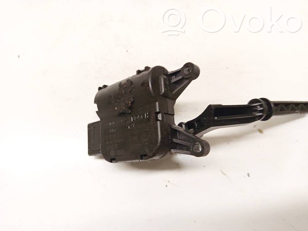 Volkswagen PASSAT B6 Motor/actuator clapetă aer 