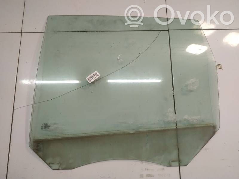Ford C-MAX I Vetro del finestrino della portiera posteriore
