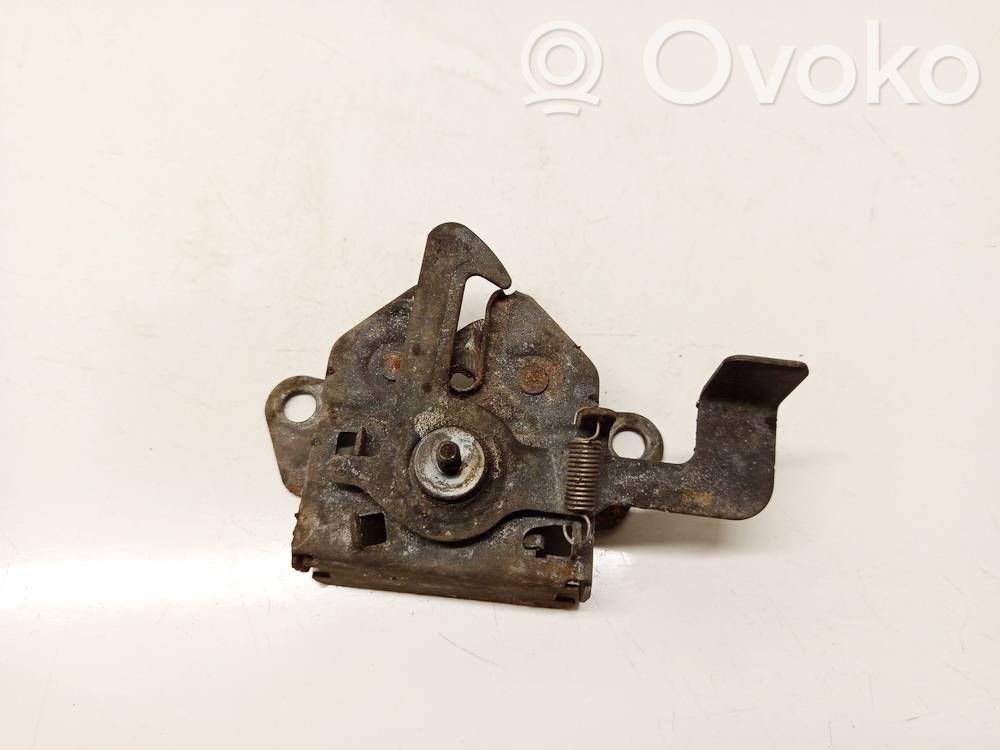 Mazda Demio Încuietoare capotă