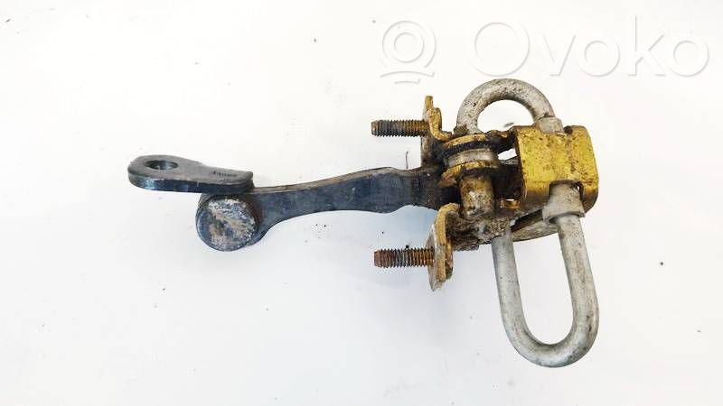Alfa Romeo 156 Etuoven pidätin 