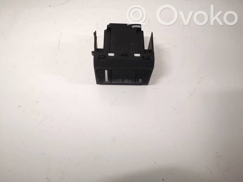 Skoda Superb B6 (3T) Bouton commande réglage hauteur de phares 