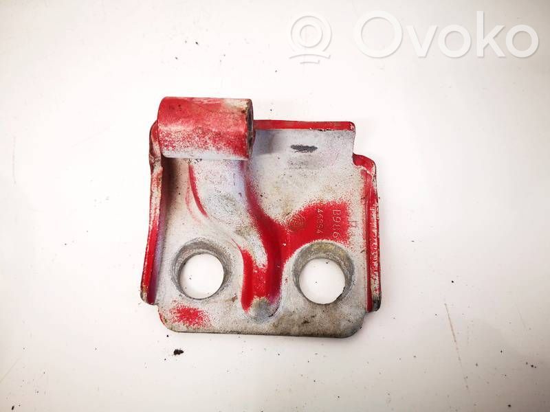 Alfa Romeo 147 Cerniera superiore della portiera anteriore 