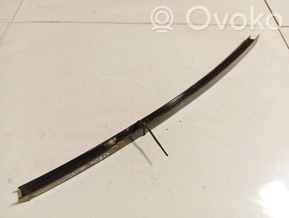 BMW 7 E65 E66 Ornament geam ușă spate 