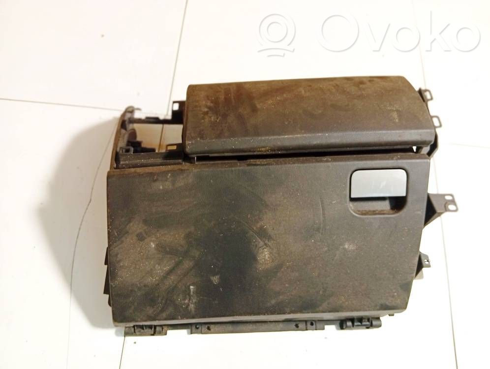 Land Rover Discovery 3 - LR3 Schowek deski rozdzielczej 