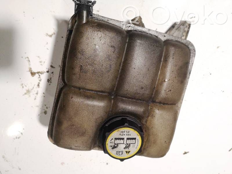 Aušinimo skysčio išsiplėtimo bakelis   8V618K218AE,8V618K218AE,8V618K218AE,8V618K218DE