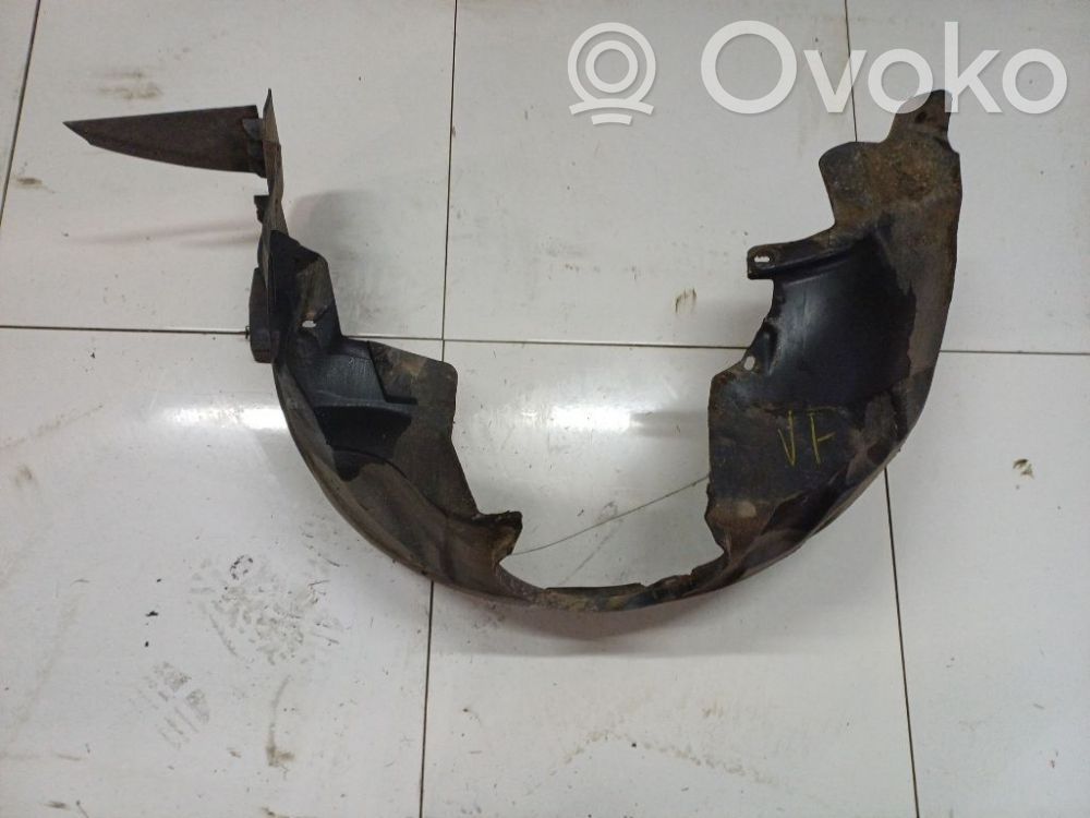 Ford Mondeo Mk III Rivestimento paraspruzzi passaruota anteriore 