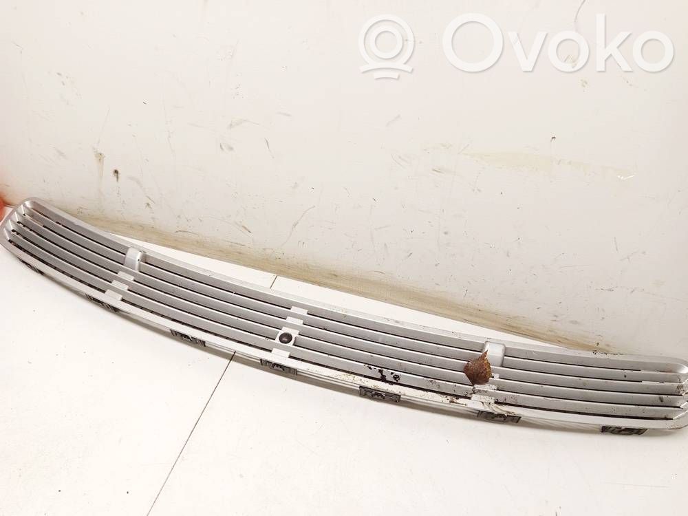 Mercedes-Benz E W211 Pyyhinkoneiston lista 