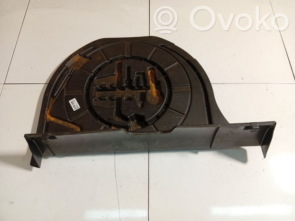 Garniture de section de roue de secours   647710D011,647710D011,647710D011