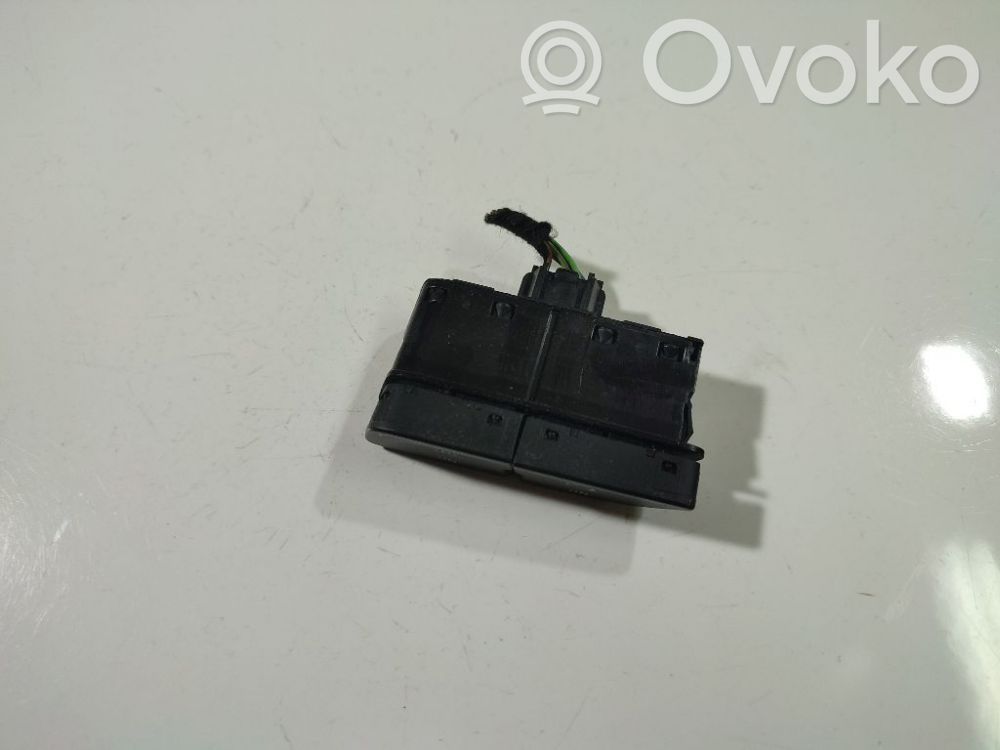 Ford Grand C-MAX Otros interruptores/perillas/selectores 