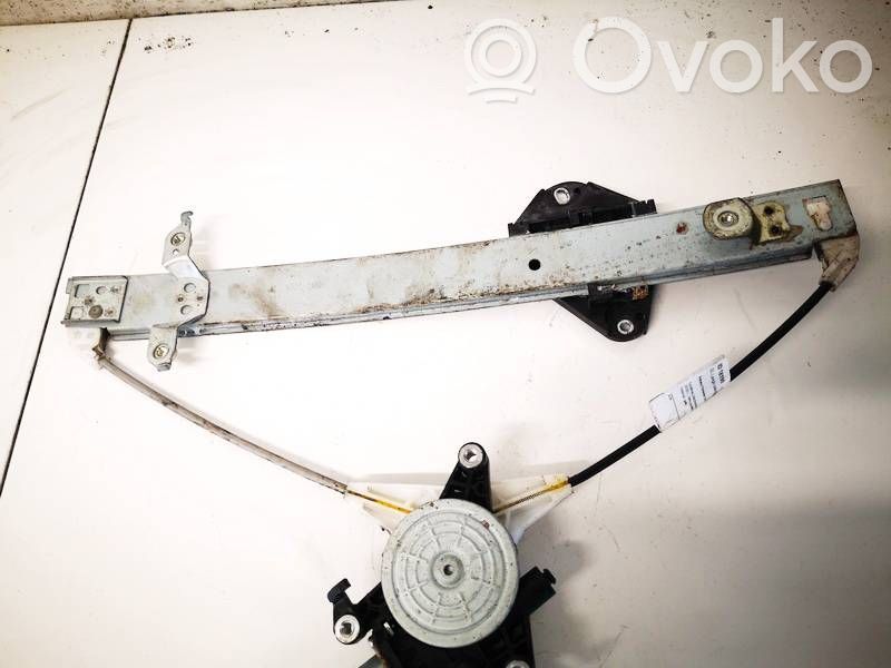 Regulador con motor de la ventanilla de la puerta corredera