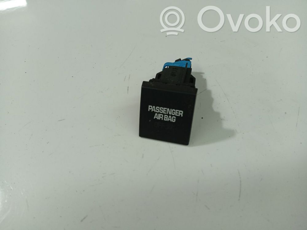 Skoda Fabia Mk2 (5J) Interrupteur commutateur airbag passager
