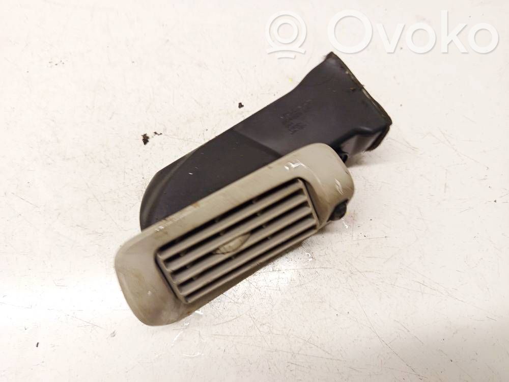 Volvo XC90 Rejilla de ventilación central del panel 
