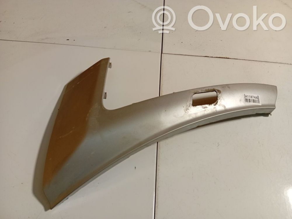 Peugeot Expert Moulure sous phares