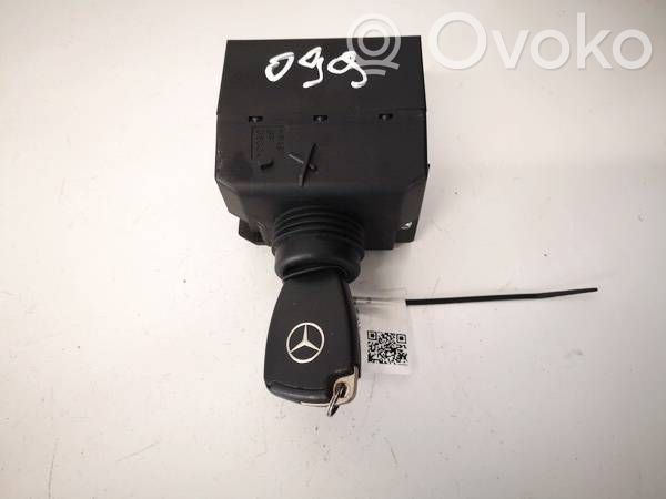 Mercedes-Benz B W245 Contact aprindere 