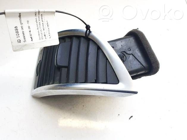 Audi Q7 4L Garniture, panneau de grille d'aération latérale