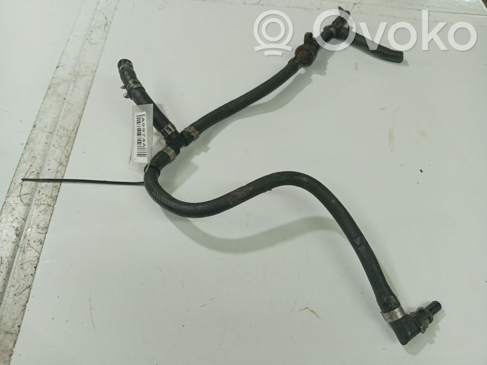 Engine coolant pipe/hose