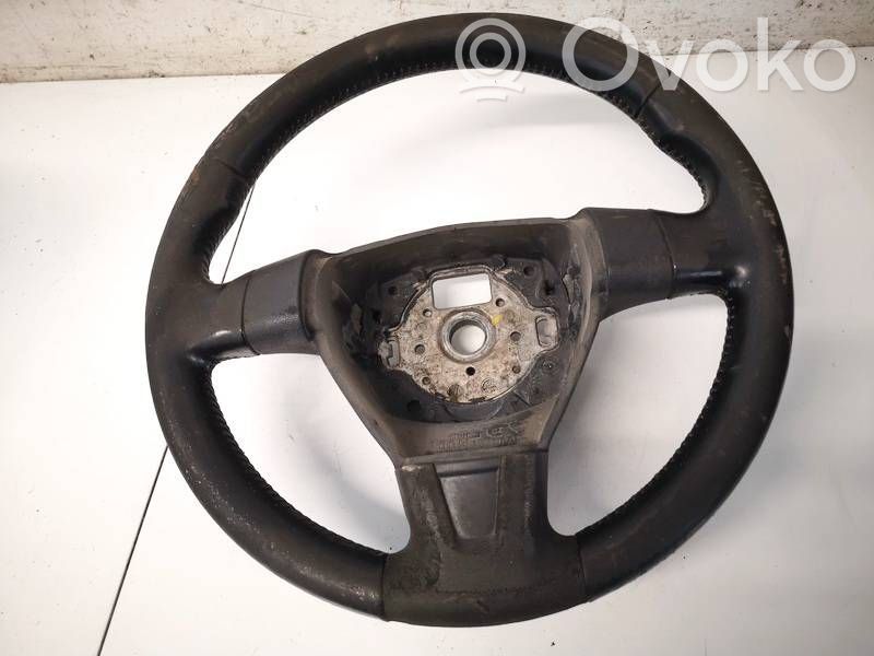 Skoda Roomster (5J) Ohjauspyörä 