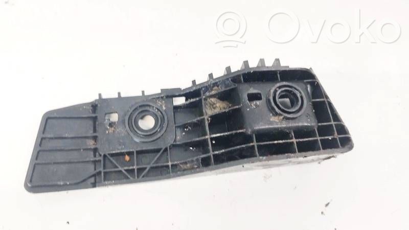 Rear bumper mounting bracket   108399300F,108399300F,108399300F