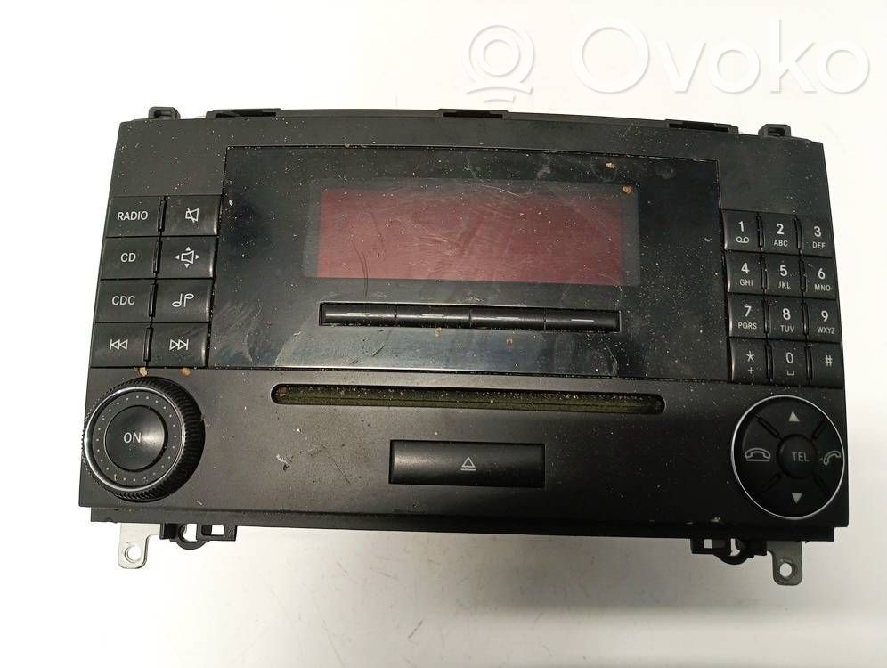 Mercedes-Benz B W245 Unità principale autoradio/CD/DVD/GPS