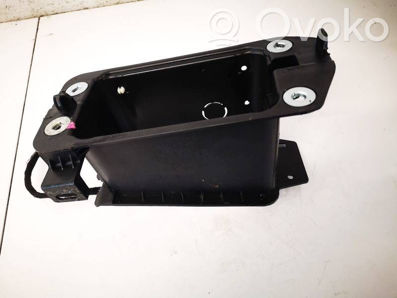 Altra parte esteriore   5F0863531,5F0863531,5F0864225,5F0864225A,5F0864225B