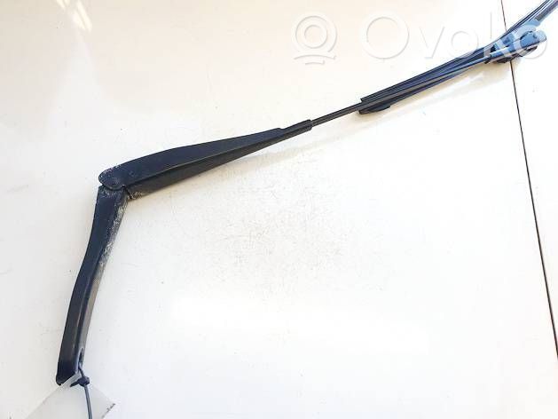 Toyota Auris 150 Braț ștergător față 