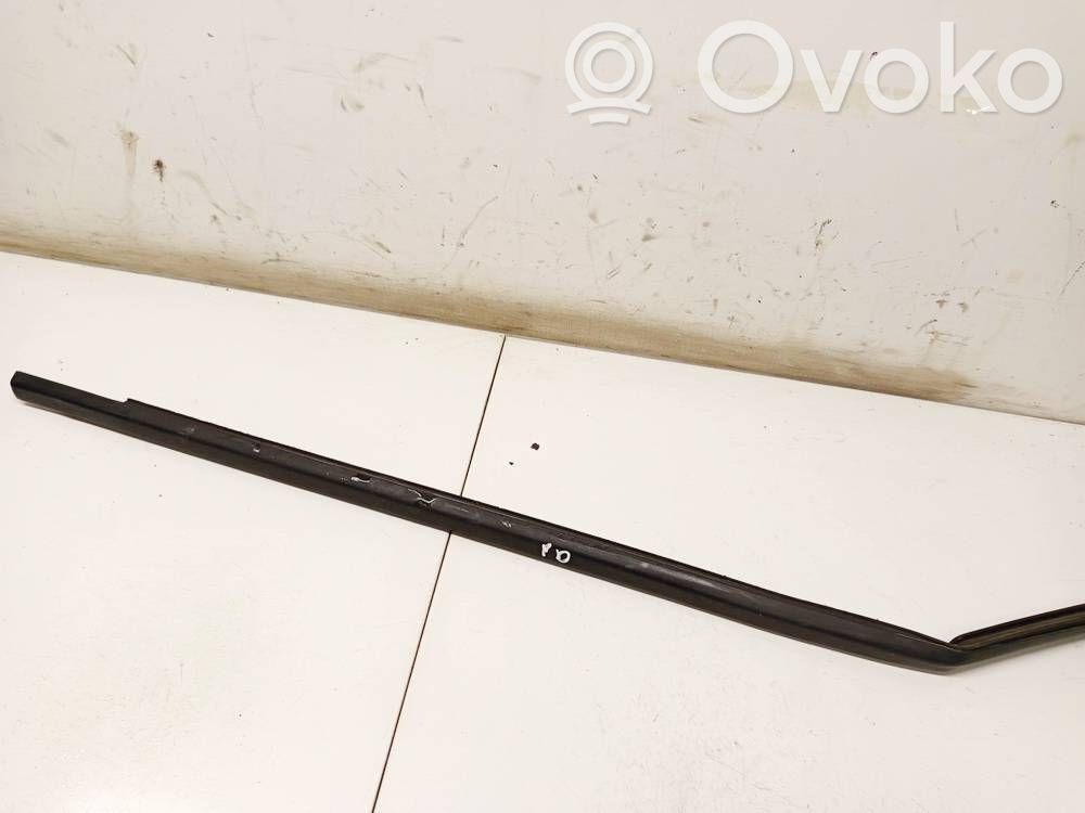 Opel Insignia B Ornament geam ușă față