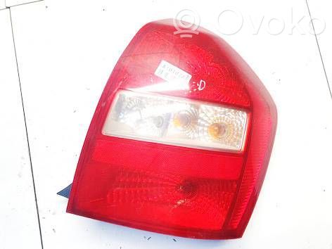 KIA Cerato Feux arrière / postérieurs